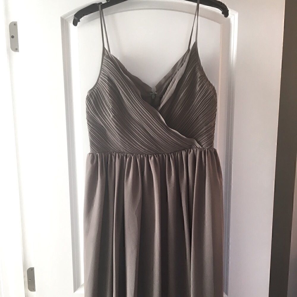 NWOT Banana Republic Size 8 grey party dress